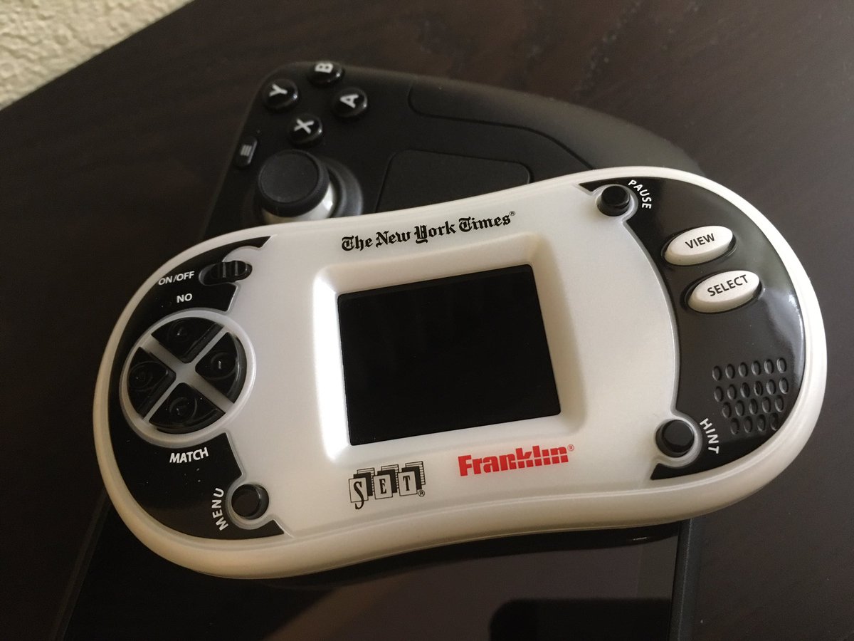 StopDropRetro's tweet image. Such a cool handheld!

I can’t wait to play more SET!!!

#SET #setgang #mensahomies