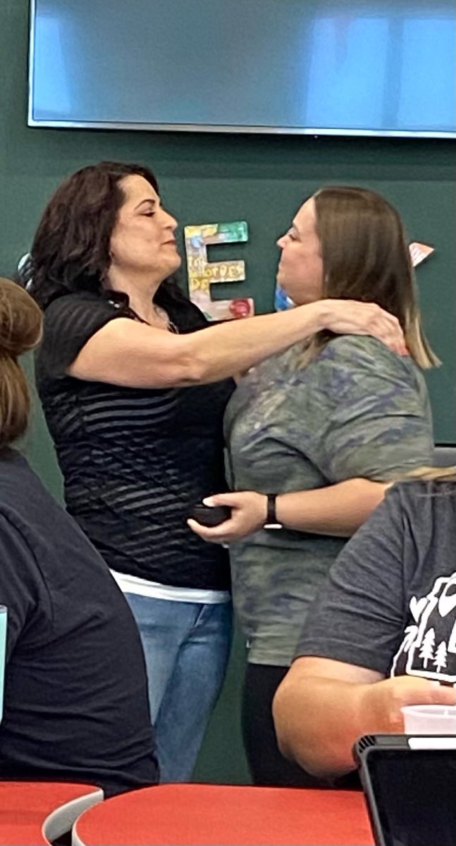 Frances Lee (@classwithmrslee) on Twitter photo Celebrated being with <a href="/NISD/">Northside ISD</a> for 10 years today and it was even more special because my godmother and aunt, <a href="/kimberlyswt93/">Kimberlyswt93</a>, surprised me and was there to give me my pin ♥️ #TeacherFamily #TenYearsinEducation #ProductofNISDSchools Celebrated being with <a href="/NISD/">Northside ISD</a> for 10 years today and it was even more special because my godmother and aunt, <a href="/kimberlyswt93/">Kimberlyswt93</a>, surprised me and was there to give me my pin ♥️ #TeacherFamily #TenYearsinEducation #ProductofNISDSchools