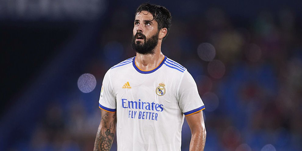 Il Real Madrid saluta Isco, Mendes lo ha offerto alla Roma

Secondo i media spagnoli il club giallorosso avrebbe pronto un contratto triennale per il centrocampista