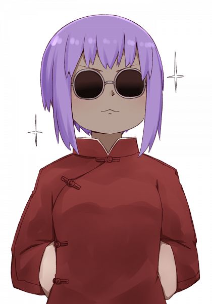 eraikei's tweet image. She's just staring people down.

IN DISGUISE. So she can people watch in comfort.