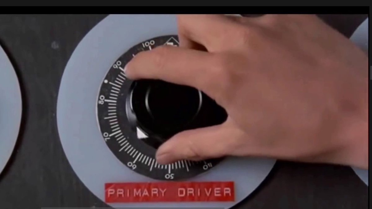 FaithfulCarrie9's tweet photo. #PrimaryDriver / anybody remember primary driver on Back to future ? Wonder anybody bands use this on there guitars? https://t.co/I1IE3vS2Uq