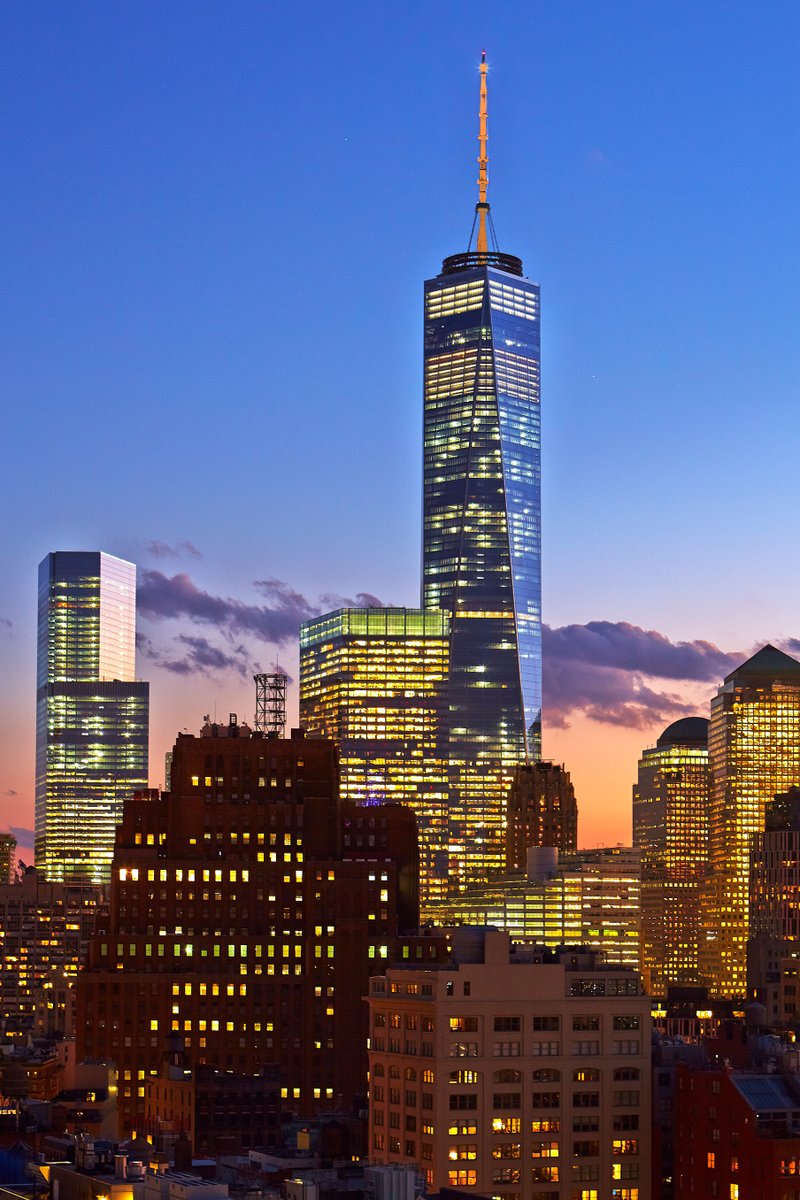 OneWTC's tweet photo. Tonight the spire and podium of #OneWTC will be lit orange in support of #NationalGunViolenceAwarenessDay. #EndGunViolenceNY @ccdworldwide #spireworks @spireworks https://t.co/qQPtiYKgo7