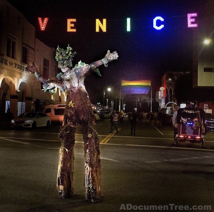 adocumentree's tweet photo. Happy Pride Month everyone!
#gaypride #venicepride #venicebeach #venicesignlighting #humanrights #inclusivity #community #treeflections #humannature #diversity #pride #treeman #hope #unitree #pridemonth #lgbtq #lgbtqrights https://t.co/zwAad1XwtM