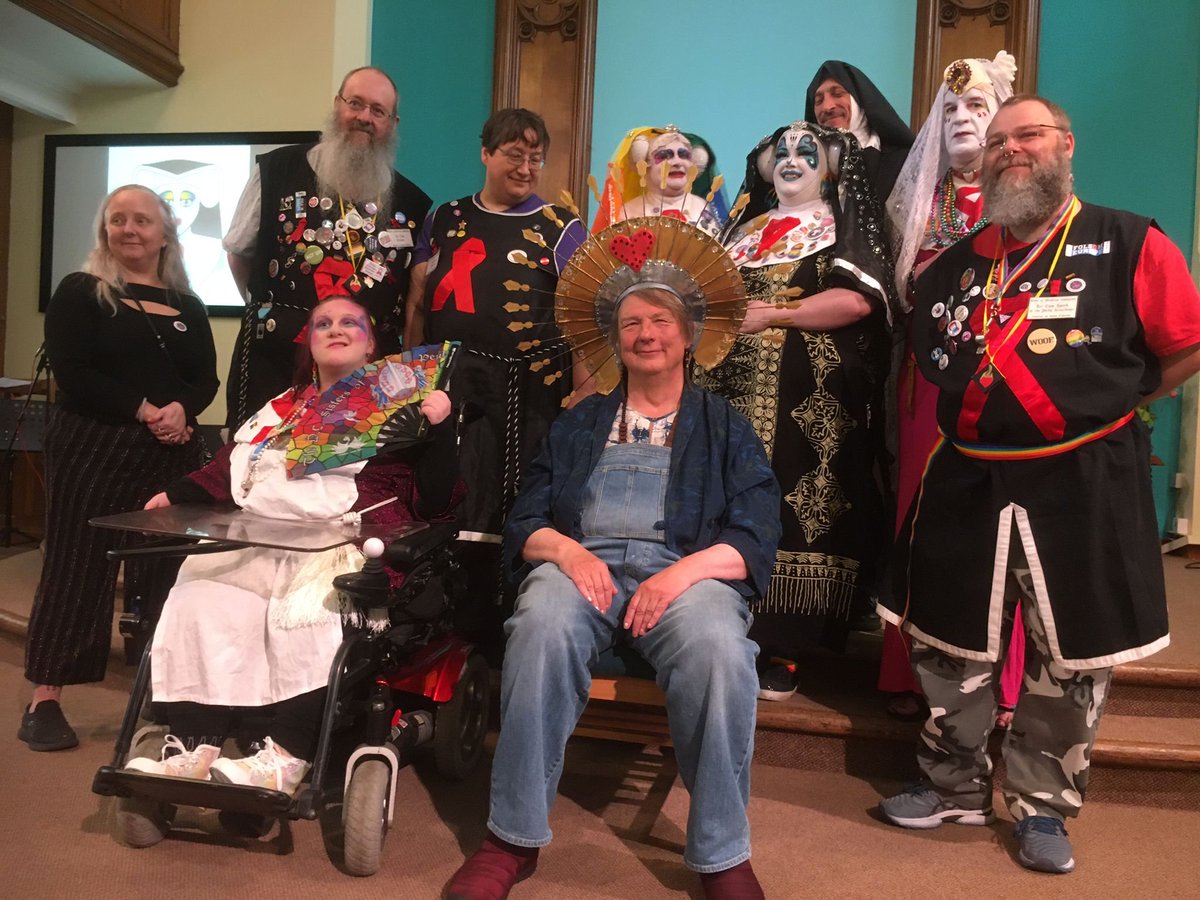 It was such a privilege today to celebrate and bear witness to the Canonisation of Saint @JoCliffordPlays, Scribe Of Our Souls by <a href="/EdinburghOpi/">The Convent of Dùn Èideann</a>.

So many good friends there - sending my love to you all and to the brilliant Saint Jo, who is an inspiration for our lives.