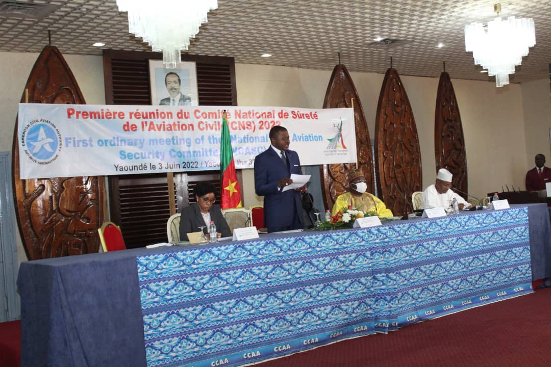 camertrans's tweet photo. Première session ordinaire du Comité national de sûreté de l'aviation civile pour l'année 2022.
#ccaa
#adcsa
#camairco
#mint237 https://t.co/7c5kEesHDE