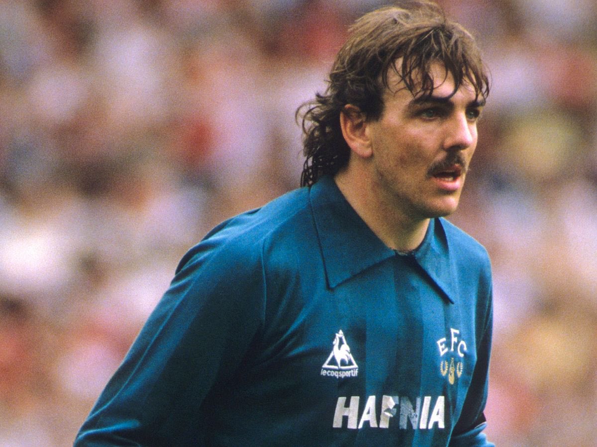 MightyBluesYT's tweet image. 🗣 @NevilleSouthall on @GaryLineker: “Gary was great. Monday he had a bath, Tuesday he had a walk, Wednesday he had a coffee, Thursday he might have joined in, Friday he had a bath and Saturday he scored a fucking hat-trick!” 

🤣💙 #EFC
