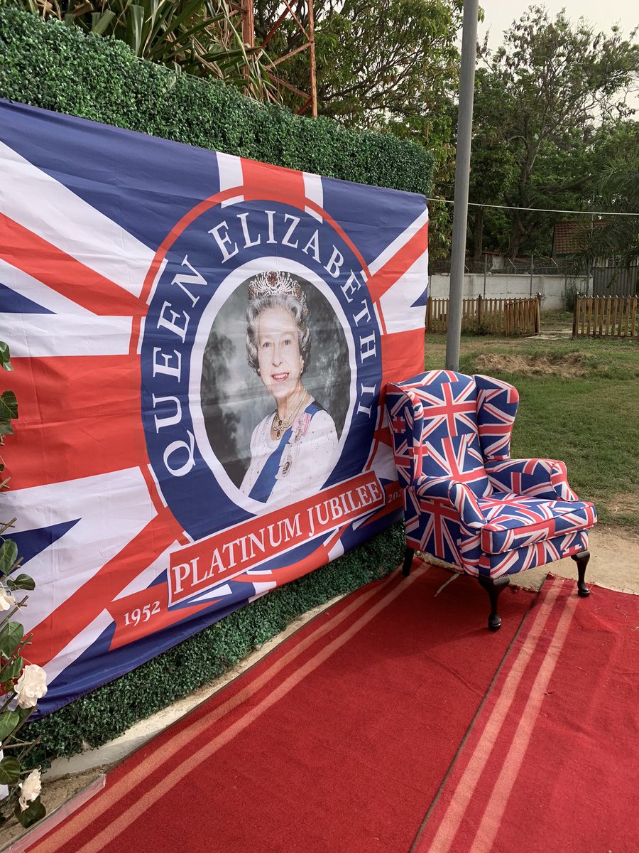 colebournej's tweet photo. Thank you to all that attended our Queen's Birthday Party. Massive appreciation to our team and partners for making it happen #QBP2022 #HM70 #PlattyJoobs https://t.co/qrtSfswOyj