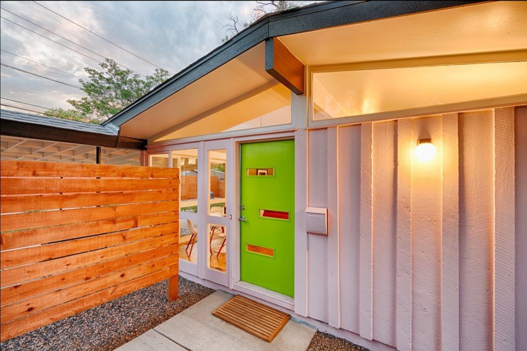 comidmodhomes's tweet photo. New Exclusive Listing: 2585 S Meade Street, Denver CO - https://t.co/lcF1me3Wab https://t.co/BNSpySkYO5