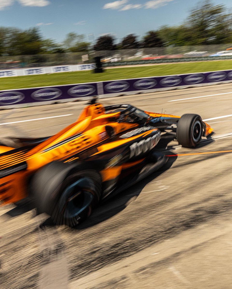 Pistoooona🕺🏻buen inicio, mañana calificamos 

What a place🤩 good start , tomorrow we qualify 
📸 <a href="/wann317/">Juwann Nelson</a>