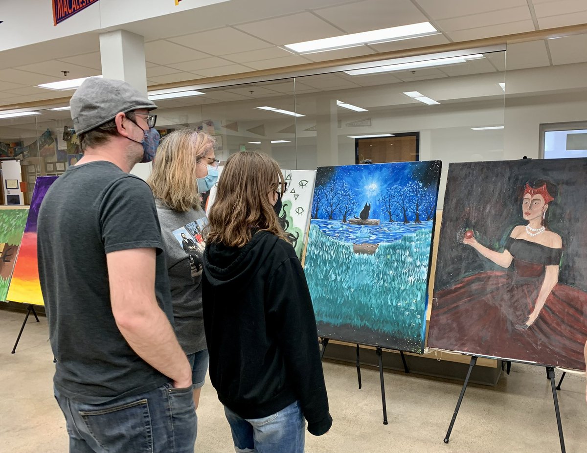 Check out these great photos from today’s #CelebrationofLearning!