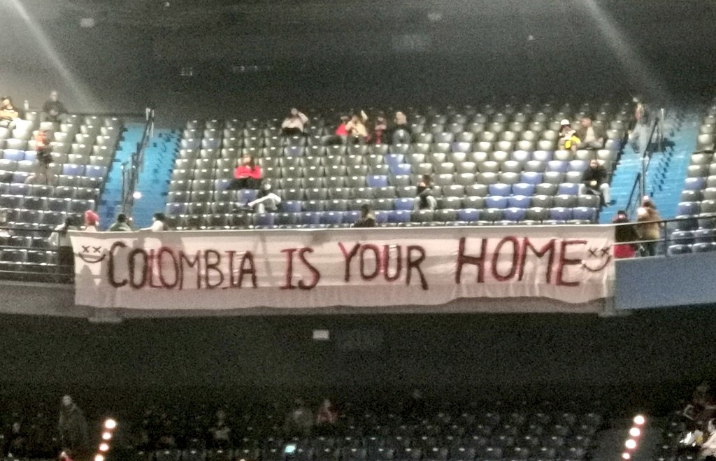 🎫| “Colombia es tu hogar”

—Cartel para Louis dentro del Movistar Arena! #LTWTBogota #LTWTColmbia

©️LittleThings_LS