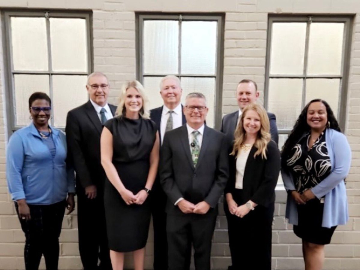 KathyKennedy7's tweet photo. “We Are Schuyler” is their motto..presenting (on behalf of SCHS students, staff and community) their priority school progress to the Ne Dept of Education and State Board members brings tears of joy to every eye in the room!  This leadership team is one to watch and take notes! 🏆 https://t.co/2zT9cMccuq