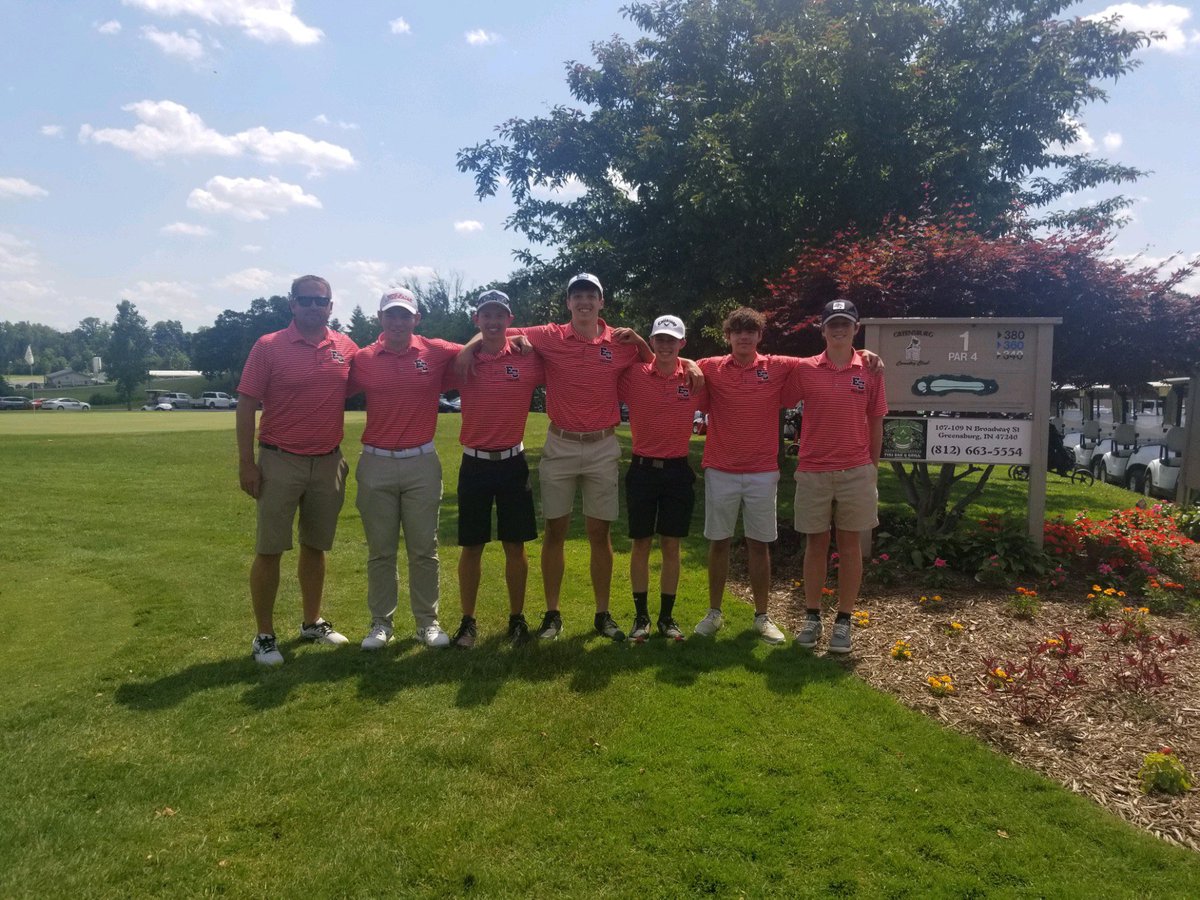 We had a solid regular season record, won conference and finished 5th today at sectionals.Also some great news for today. Devin McFarland  will be moving on as an individual and will play next Thursday. Congrats Devin. Peyton Hoog had a solid performance today shooting an 82.