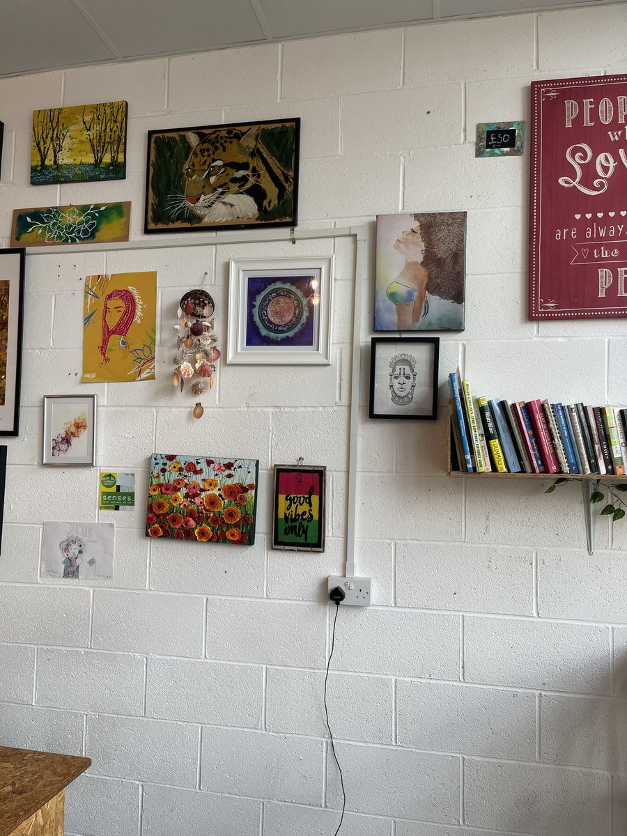 Coffee and catch up with Precious of <a href="/BoldSt3p/">Bold ST3P</a> discussing projects and events on race equality &amp; mental health! 

Her 16 year old has a stunning painting on the wall showcasing her brilliant artistic talents at the community health cafe <a href="/armrstore/">ARMRSTORE</a>! #Ardwick #Community