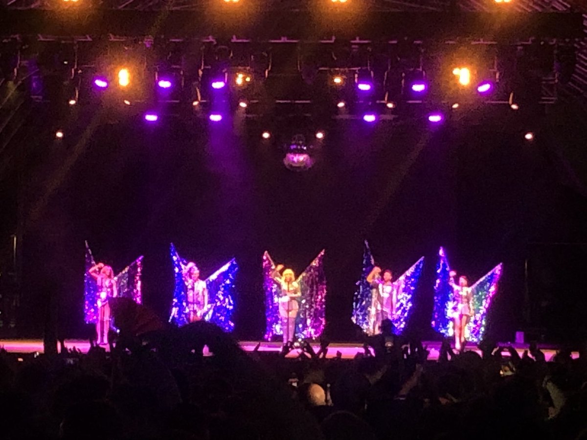 Wow. <a href="/OfficialSteps/">Steps</a> at <a href="/mightyhoopla/">Mighty Hoopla</a> were incredible. Everyone had such a great time. There is no act like Steps when it comes to live gigs