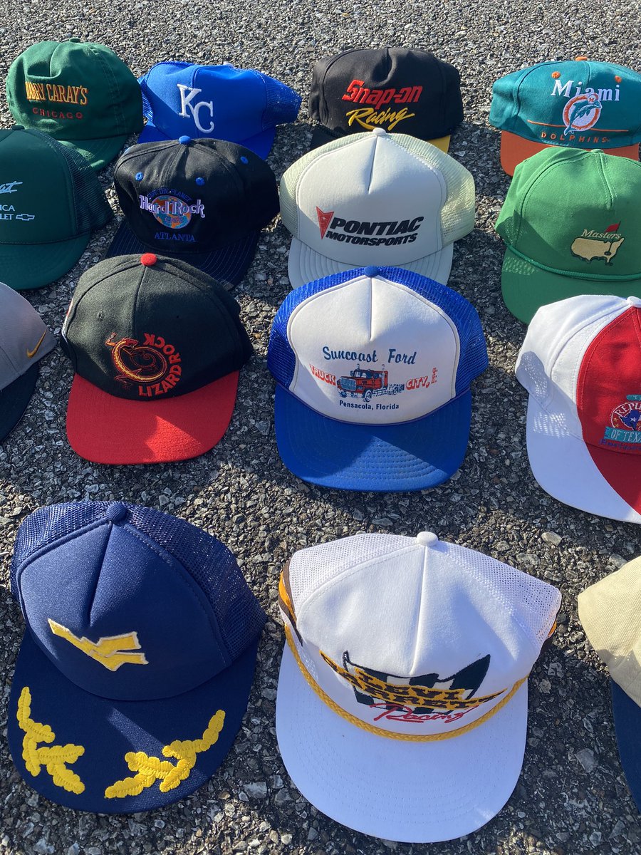 FlippinwithFlow's tweet image. See anything Hit the DM