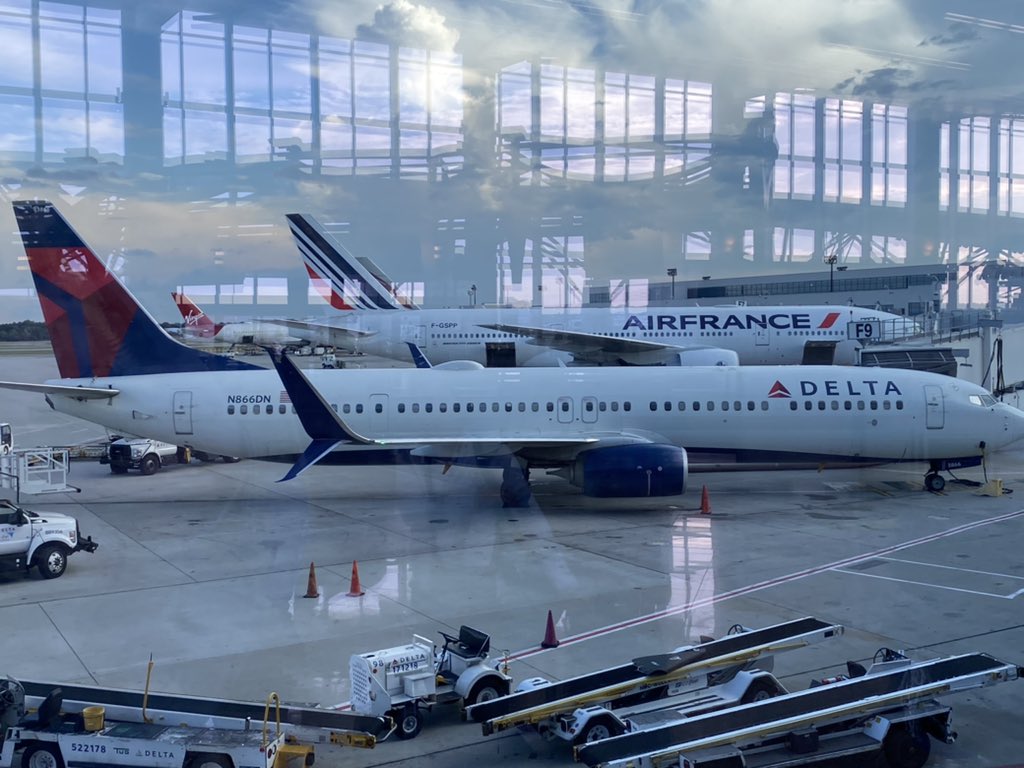 RockCowboyPhil's tweet image. Current view 🇺🇸🇺🇸🇺🇸#HelloAtlanta