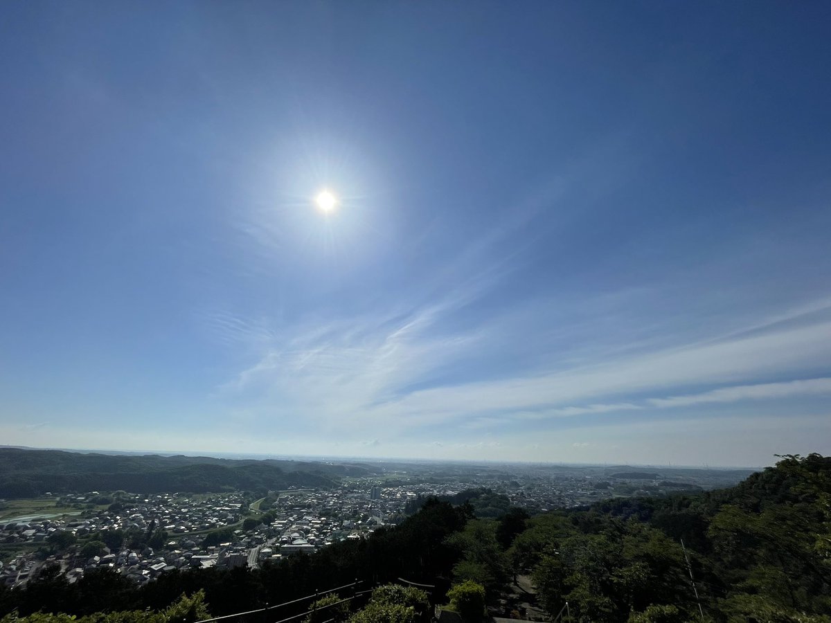 hyperdrive_flAN's tweet photo. めっさ景色いいなぁ😃

地元民に聞くとここはどうやら心霊スポットらしい、怖っ:( ˙꒳​˙ ):ﾋｪｯ https://t.co/S8VJcz9OQI