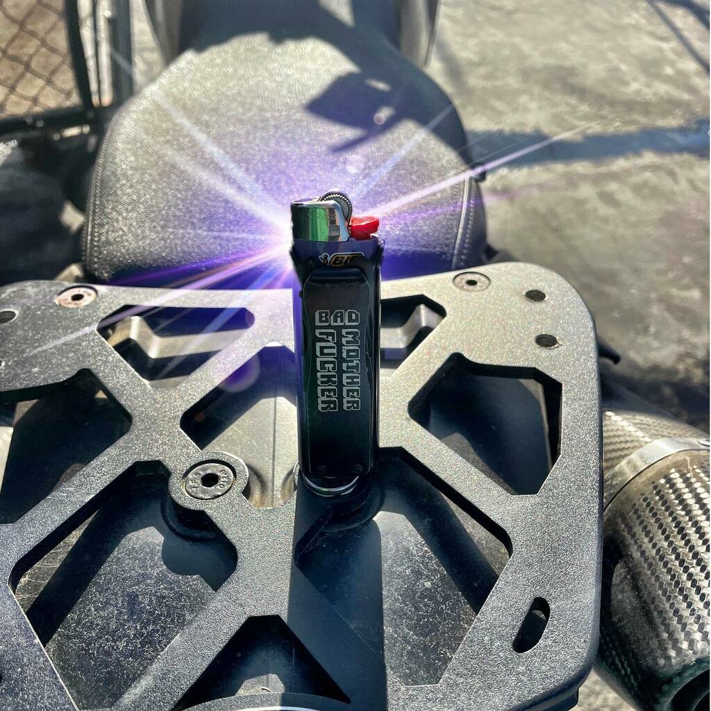 LighterBro tweet media