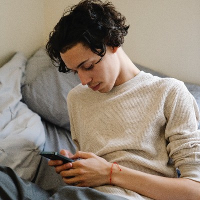 Need someone to text with? Text our crisis responders 24/7.

Young people text TALK to 686868 and adults text WELLNESS to 741741.