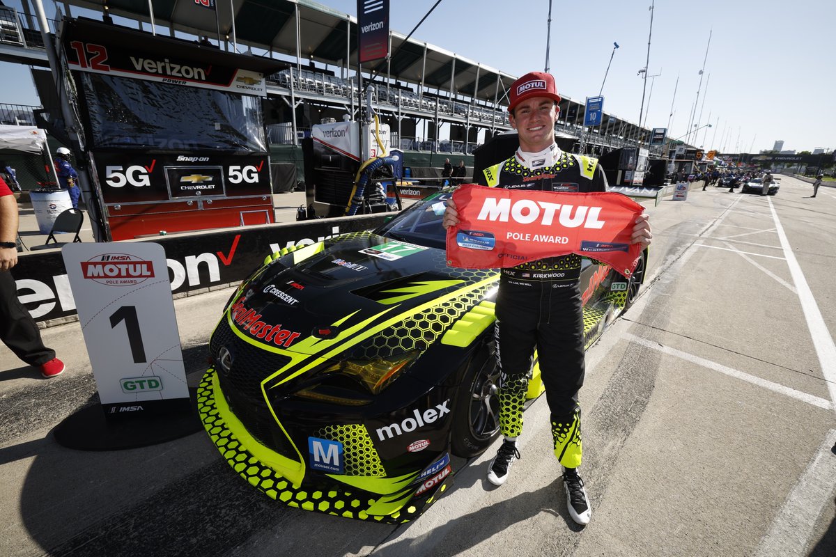 SURPRISE💥It's giveaway time! RETWEET this post by Monday, June 6th, for your chance to win a <a href="/motul/">Motul</a> flag autographed by our winners!

Congratulations to our <a href="/motul/">Motul</a> pole award winners: 
• DPi: No. 01 <a href="/CadillacVSeries/">Cadillac Performance</a>
• GTD: No. 17 <a href="/vassersullivan/">Vasser Sullivan</a>
#IMSA | <a href="/detroitgp/">Detroit Grand Prix</a> | #DetroitGP
