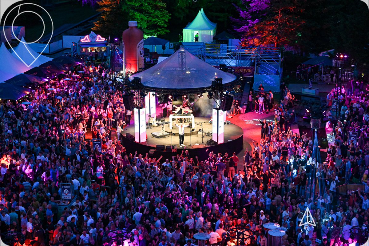 SOEQnl's tweet photo. De 25ste editie van Hap Stap is er een om nooit te vergeten. Met de beste smaakmakers van Tilburg was het een festival om je vingers bij af te likken.
Bekijk alle foto's hier: https://t.co/UjEJXo43tz
#hapstap #horeca #tilburg https://t.co/MjFdUQCL6b
