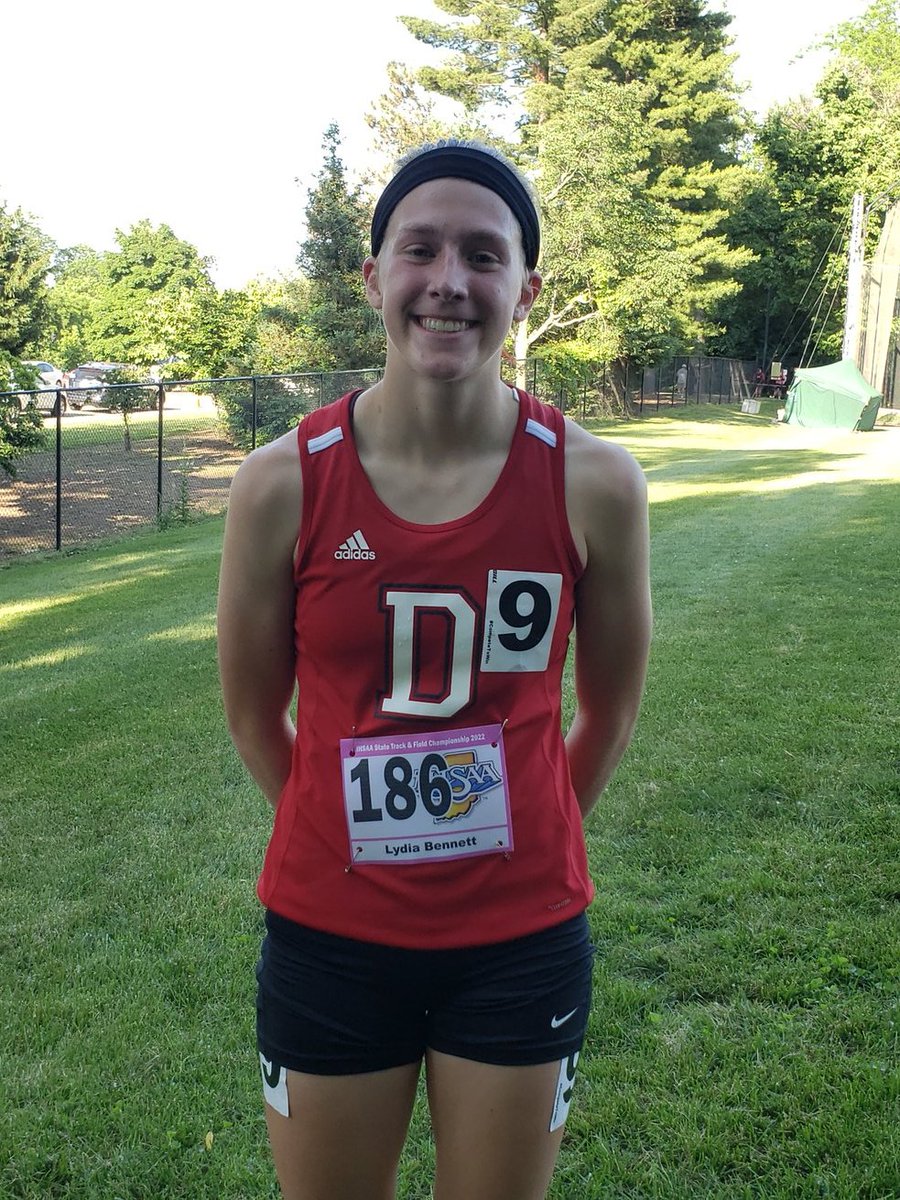 BaronXCountry's tweet photo. Awesome performance by Lydia Bennett at the State Track Meet with an 11th Place finish in 5:08. Proud of her performance at her first State Track Meet. https://t.co/MjcwZZe92S