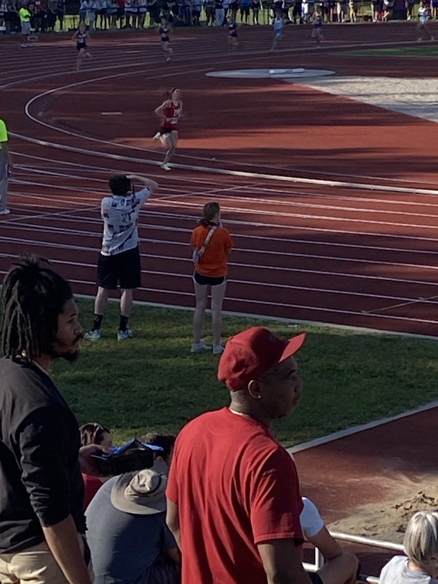 BaronAthletics's tweet photo. Baron Athletics 
Congratulations to Lydia Bennett on her 11th place finish in a time of 5:08 in the 1600M Run  at today’s IHSAA State Finals Track Meet
#WeAreDeKalb https://t.co/pCzsB4r68K