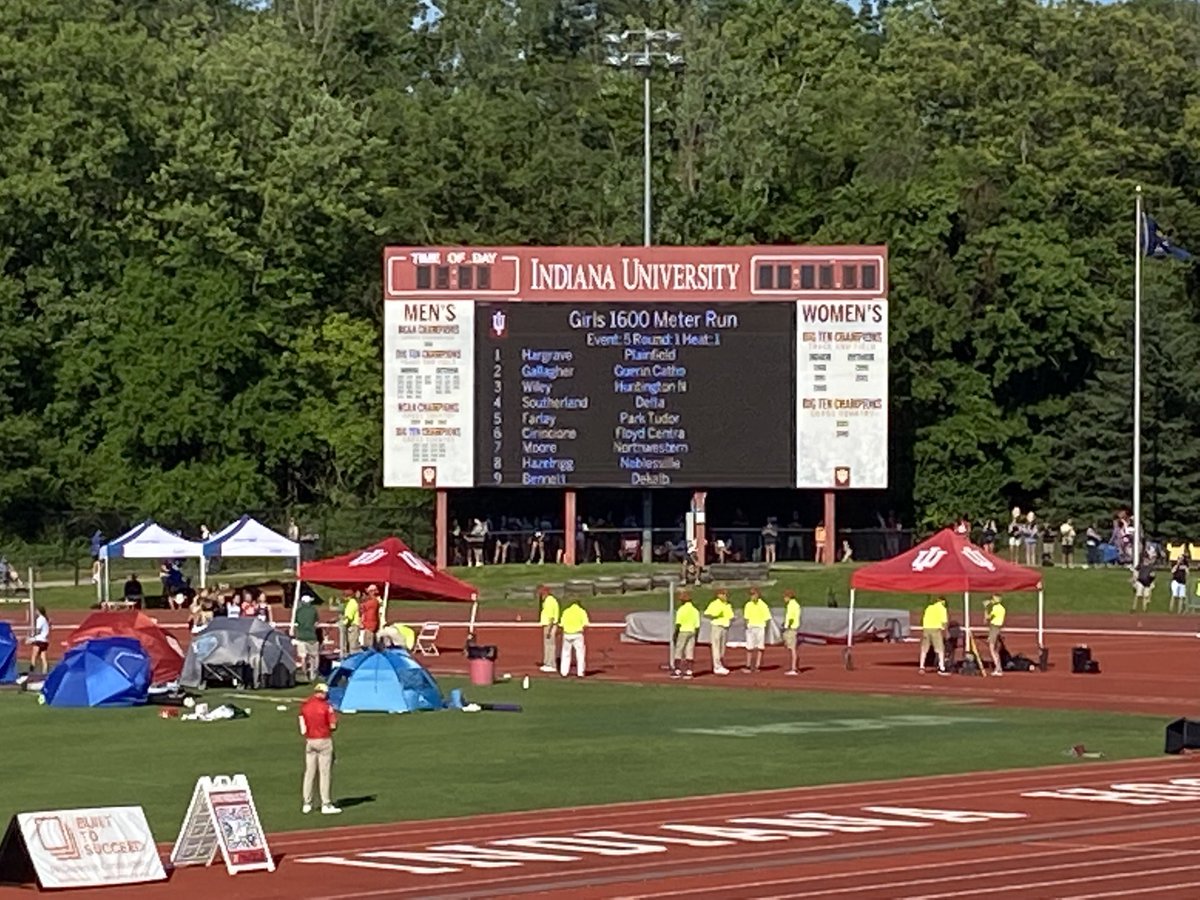 BaronAthletics's tweet photo. Baron Athletics 
Congratulations to Lydia Bennett on her 11th place finish in a time of 5:08 in the 1600M Run  at today’s IHSAA State Finals Track Meet
#WeAreDeKalb https://t.co/pCzsB4r68K
