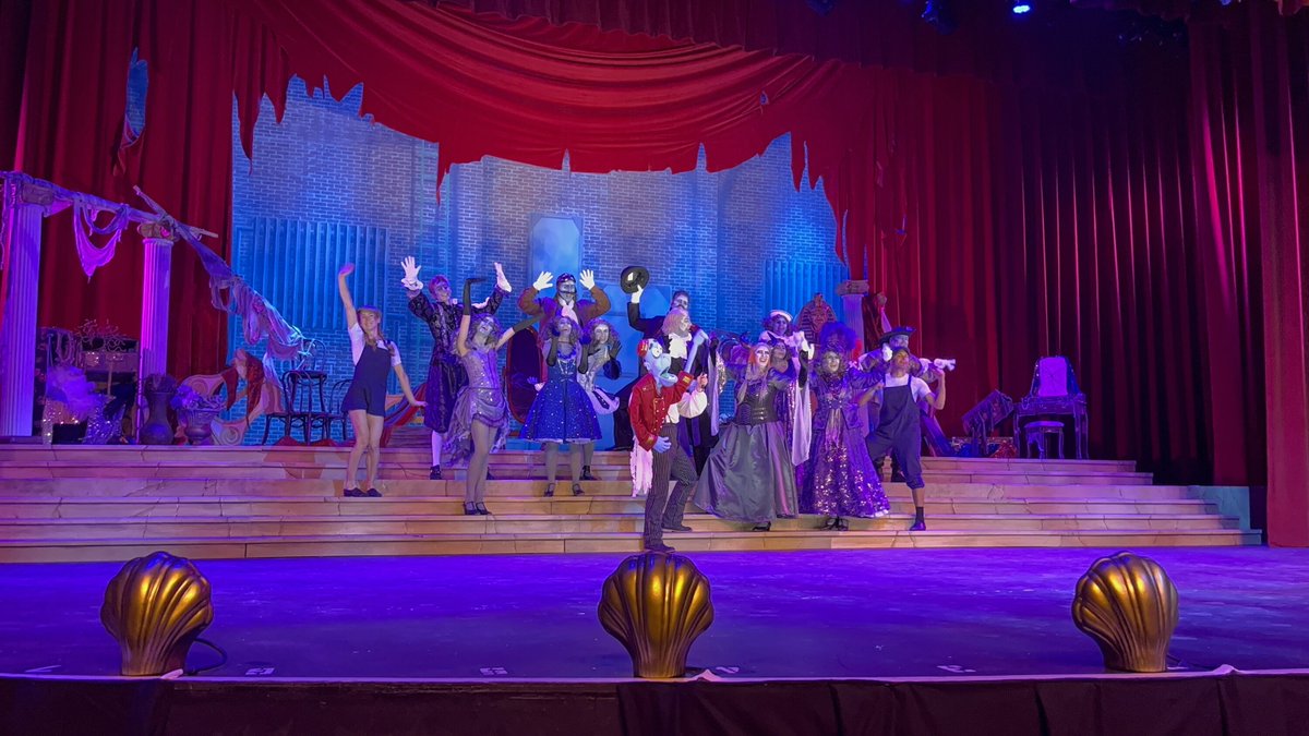 inamusements's tweet photo. Phantom Theater Encore sneak peak at Kings Island! FULL LENGTH video from Inside Amusements coming soon!
.
.
.
#kingsisland #phantomtheater #insideamusements #sneakpeak #comingsoon #theater #video #entertainment #performance #performingarts #dancing https://t.co/trGovaeSlM