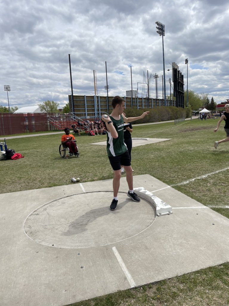 SCHSrvs's tweet photo. Check out these photos from the participants in the unified track day! #RunJumpThrowWheel #PhoenixRISE #WorkingTogether #rvsd https://t.co/PylLISKAKa