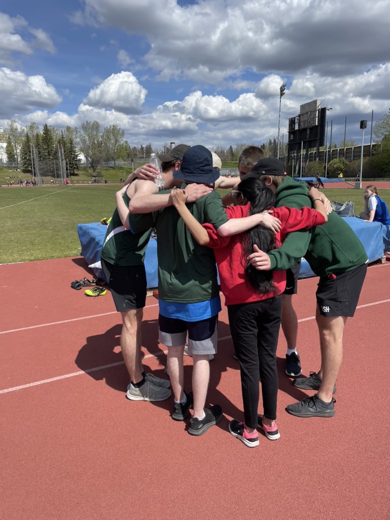 SCHSrvs's tweet photo. Check out these photos from the participants in the unified track day! #RunJumpThrowWheel #PhoenixRISE #WorkingTogether #rvsd https://t.co/PylLISKAKa