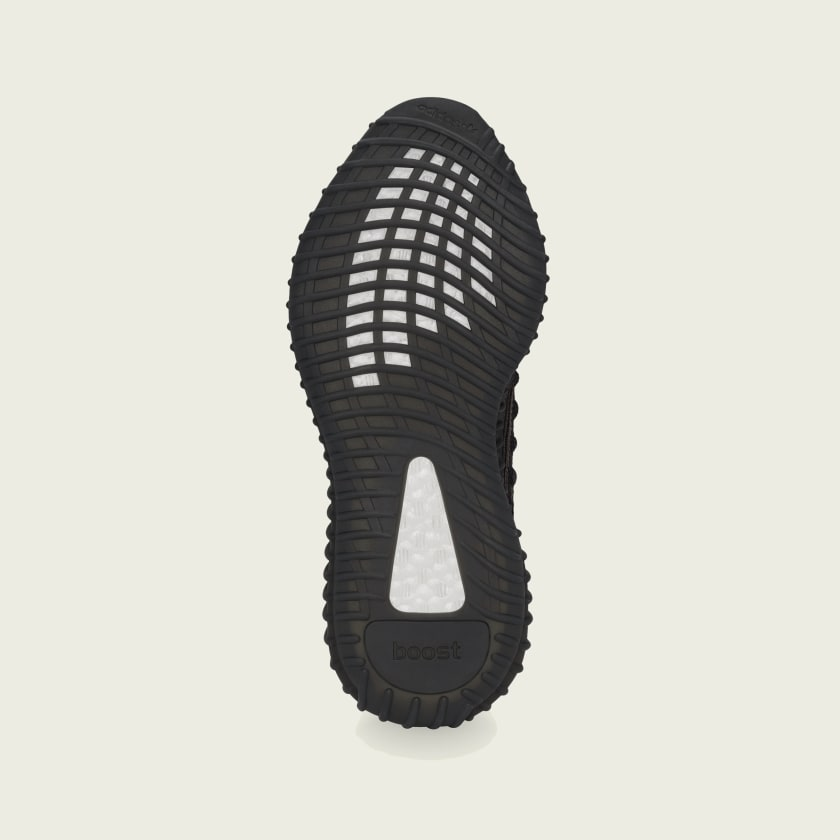 RetailorResell's tweet photo. Adidas Yeezy 350 V2 CMPCT "Slate Carbon"
Price: $230
Resell:❌(Low)
Resell Price: Retail-$275+
Releases Tomorrow on Yeezy Supply @ 10AM EST and via the Adidas CONFIRMED App @ 11AM EST! https://t.co/JrPCi0SZLi
