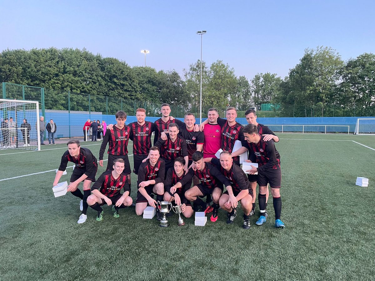 Congratulations to the boys for a great 2nd half performance winning 7-1 against a very good Antonine team in the Spring Cup final.
And thanks to <a href="/GGPAFL/">Greater Glasgow Premier AFL</a> committee for presenting both league and cup medals to the boys after the match
<a href="/Giffnock_SC/">Giffnock SC</a> <a href="/_TonyMacaroni/">Tony Macaroni</a>