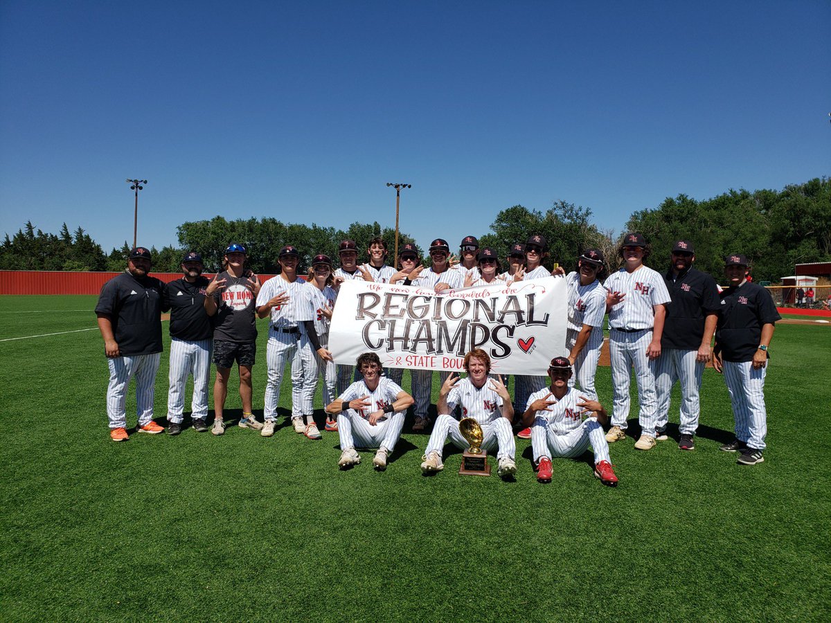 NewHomeBaseball's tweet photo. We are going to State!!!!
Leopards win 15-5 to win the Region! So proud of these boys, and big thanks to #LeopardNation for coming today!!! #gametimeprimetimegametime
#LeonardBaseball #CamWarren #AbnerDoubleday #gooddaytohaveagreatday 
@pchristy11 @2ATxHSBaseball @LoneStarVarsity https://t.co/t2LU6vSnQM