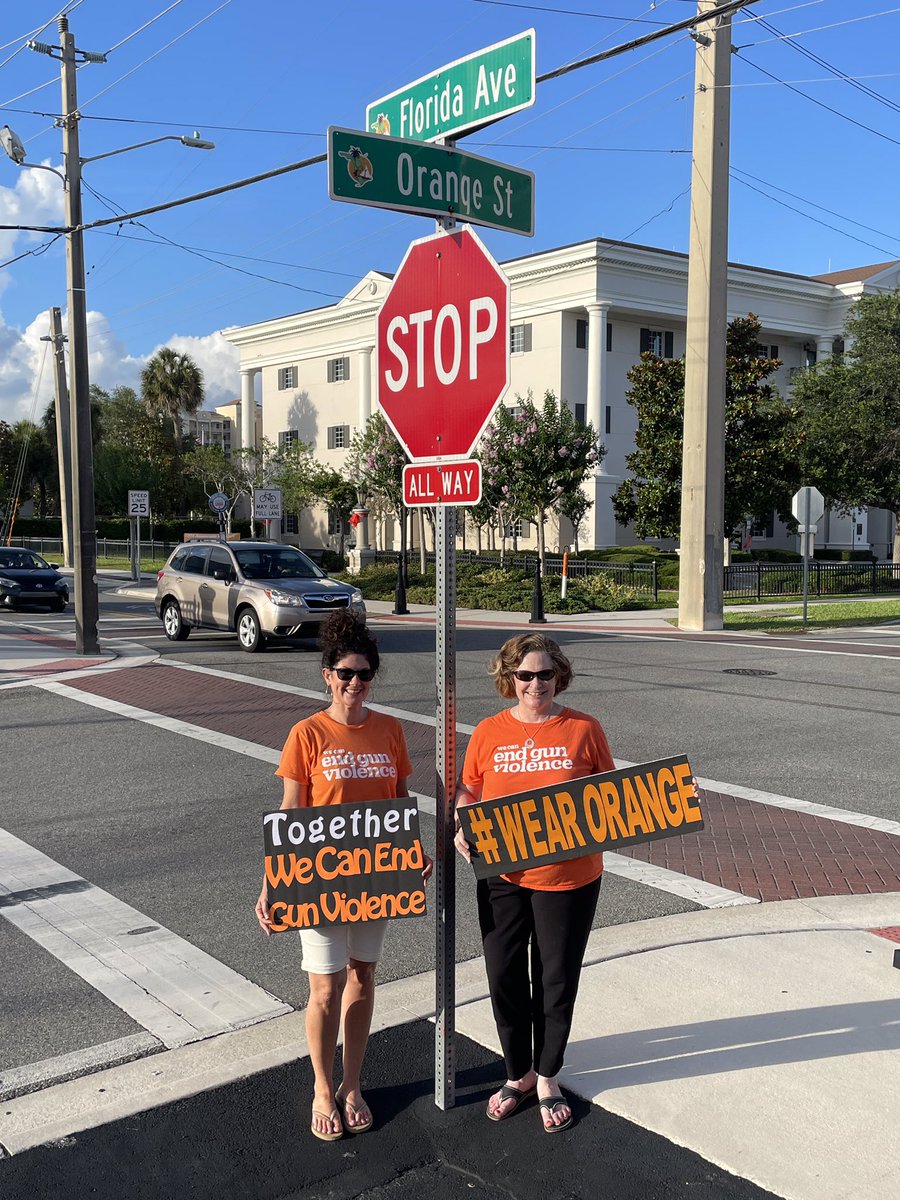 Just a couple of moms standing on the corner of Florida and Orange asking their lawmakers to pass some good gun laws. We just finished decorating City Hall with orange ribbons for #WearOrange. 😁🧡 #WatchUsWork  Text ACT to 644-33 to join us in the fight!
