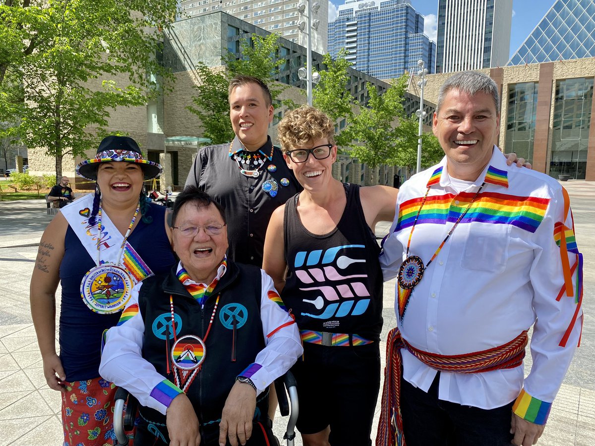 Kicking off <a href="/CapitalPrideYEG/">Capital Pride Edmonton</a> with these two-spirit warriors 🏳️‍⚧️💜🏳️‍🌈