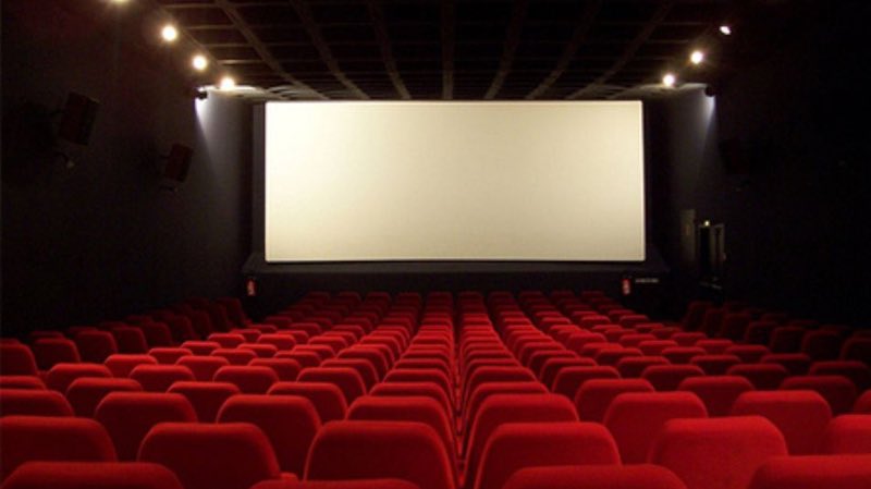 SoonSaudi's tweet photo. قريبًا :

سوف يتم إطلاق أول برنامج بكالوريوس في #السعودية بمجال السينما والمسرح لدى جامعة الإمام محمد بن سعود الإسلامية 📽 https://t.co/aA2j3OlcEr