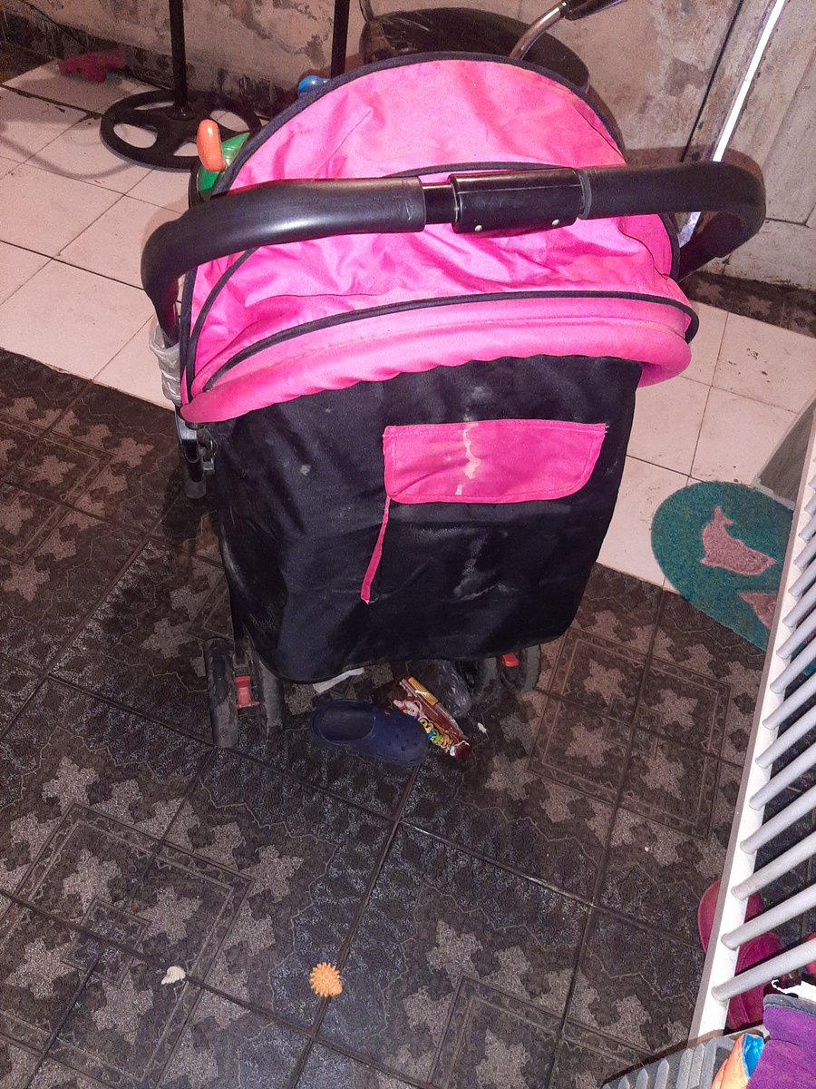 Vendo carrito bebeglo 
Rt porfa
<a href="/nderakorekp__/">Nderakore kp 🤡</a> @GrachiAcuna <a href="/LizLope14312747/">Liz Lopez</a> <a href="/NoMeBusque1/">Marie Peace</a>