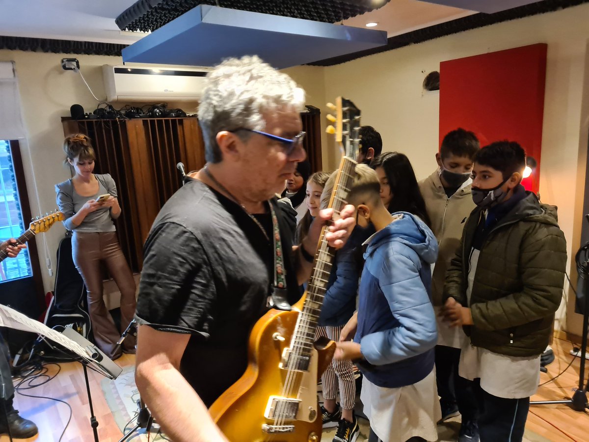 Rodolao's tweet image. #Felices60años @solojuanse gracias por tu compromiso con los chicos de #LaEscuelaPublica 
#LunaPark #60Años #Juanse #Ratones #RockNacional