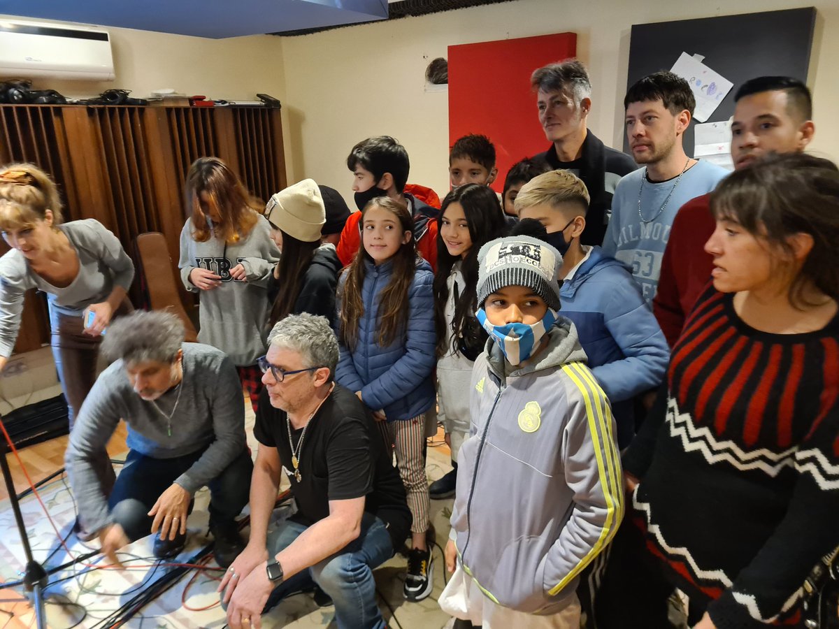 Rodolao's tweet image. #Felices60años @solojuanse gracias por tu compromiso con los chicos de #LaEscuelaPublica 
#LunaPark #60Años #Juanse #Ratones #RockNacional