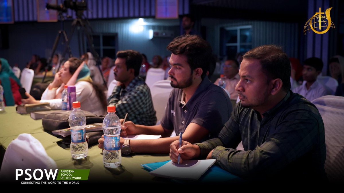 cogpak's tweet photo. Pray for PAKISTAN School of the Word (PSOW). On 5 different locations we have close to 150 students. https://t.co/nYHArv64Jf