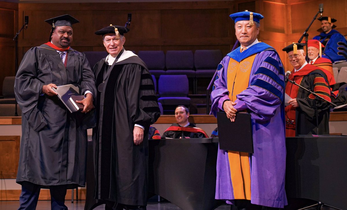 cogpak's tweet photo. Graduated form Pentecostal Theological Seminary Tennessee USA, with Master of Divinity Degree. To God be the glory for this advancement in the ministry training to glorify HIS name. https://t.co/M6pV20OzLI