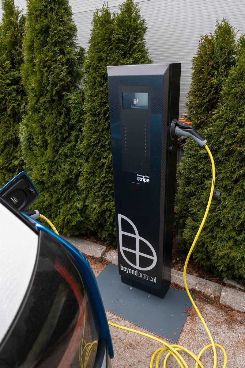 sdmac999's tweet photo. Only one #Crypto project offers #EVCharging that:
⚡️Will automatically authenticate the #EV
⚡️Will need no apps to function
⚡️Will process fiat payments automatically

That project is @beyondprotocol1 - the future of #EVCharging! 

#cryptotrading #blockchain #EVs #CryptoNews https://t.co/QMs6FMr0YD
