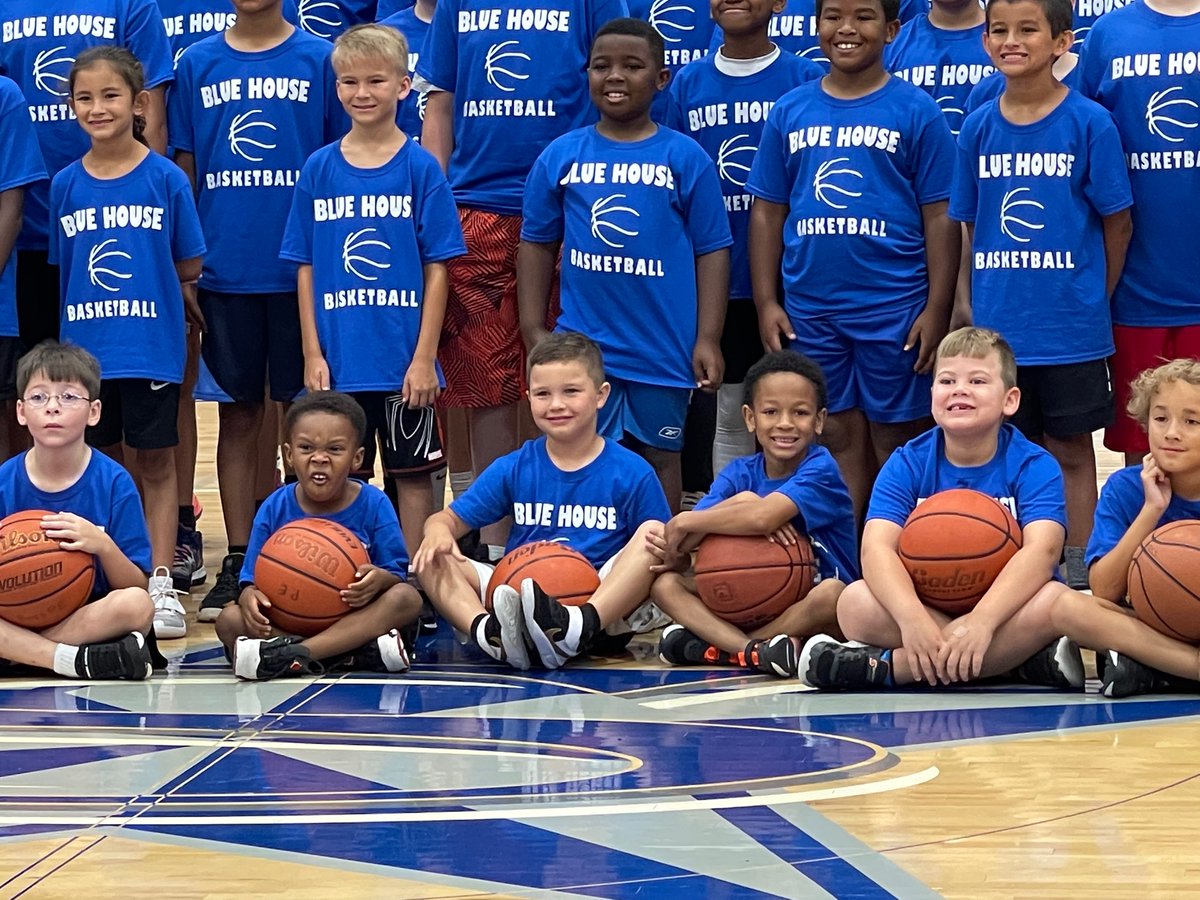deliamjohnson's tweet photo. Ro had a blast at Ranger baseketball camp…now he’s got the skills to pay the bills! Thanks @rsshoopsquad https://t.co/yxjysK2vks