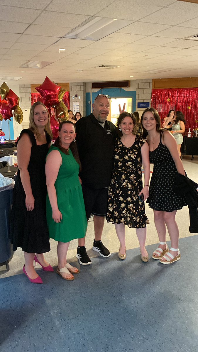 NFMiddleSchool's tweet photo. Staff enjoying the night as well! https://t.co/AWms1YyEK4