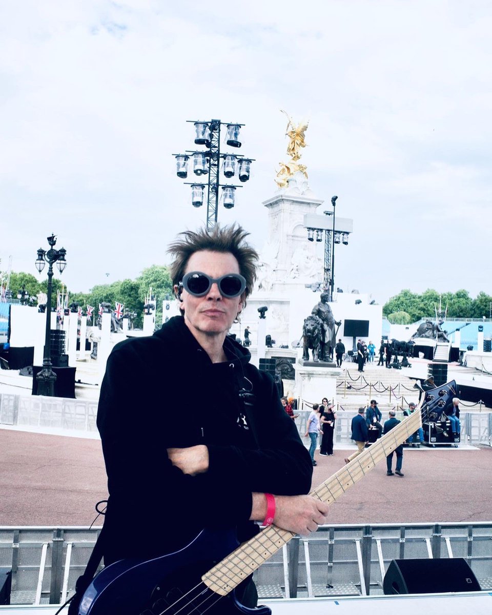 Countdown to the party at the Palace 🇬🇧