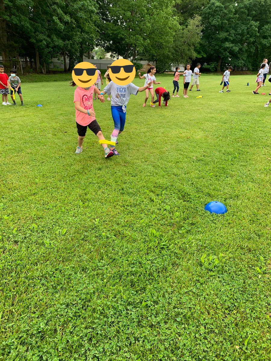 Washington Elem (@washedison) on Twitter photo What a great Fun Day!! So glad the weather cleared for a great day. Thanks <a href="/KristenCoyne16/">Kristen Coyne</a> and <a href="/JmcgowanPE33/">James McGowan</a> for all your hard work and thanks to the PTO and parent volunteers- this wouldnβt have happened without you! #wespride What a great Fun Day!! So glad the weather cleared for a great day. Thanks <a href="/KristenCoyne16/">Kristen Coyne</a> and <a href="/JmcgowanPE33/">James McGowan</a> for all your hard work and thanks to the PTO and parent volunteers- this wouldnβt have happened without you! #wespride