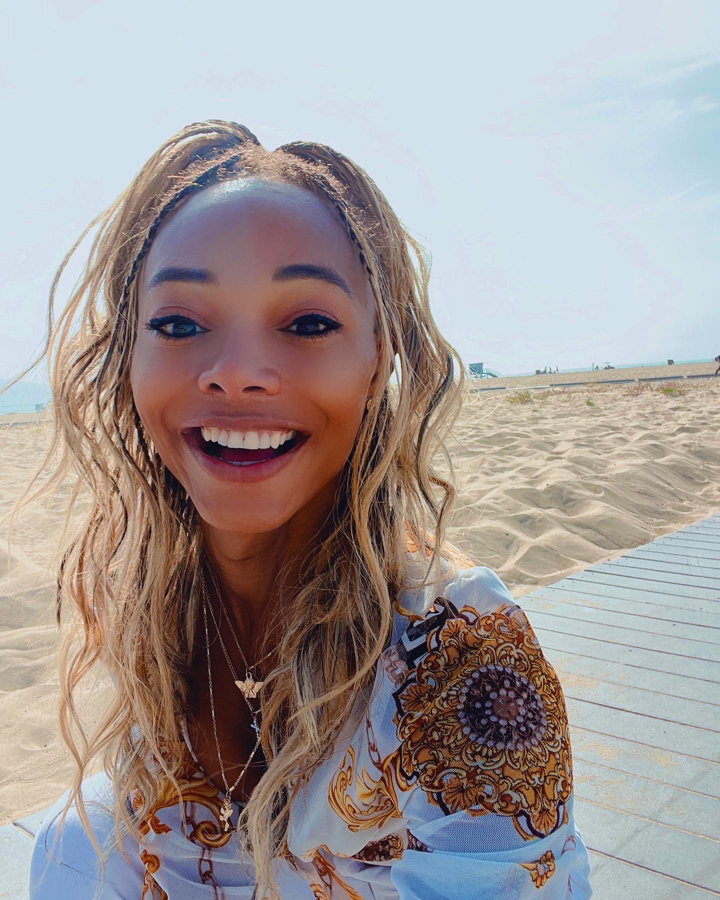 Experience The World Through Cassandra Davis'S Instagram - 3nepyfq