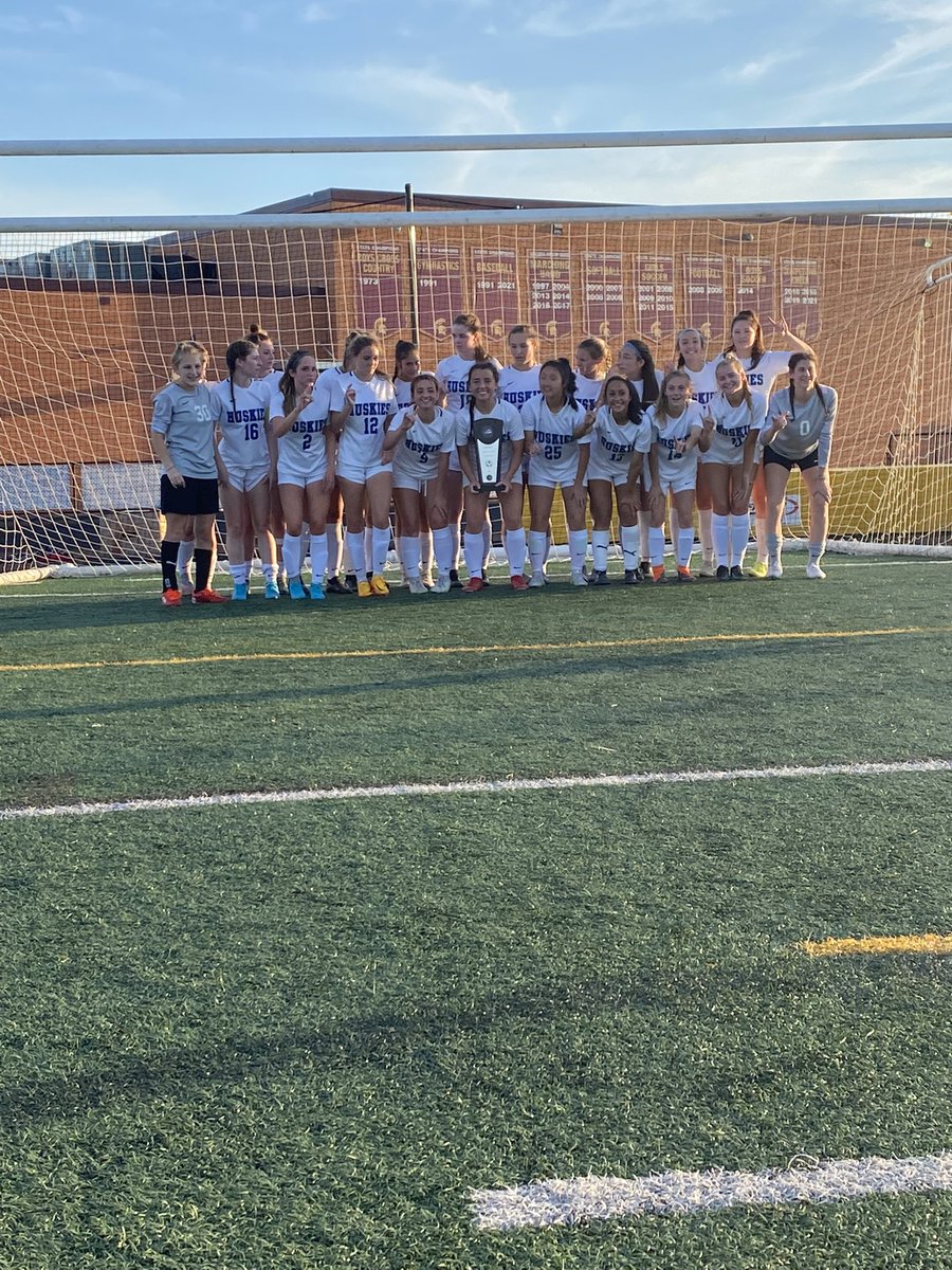 TuskyGSoccer's tweet photo. Congrats on the Gutsy Performance 1-0 Win vs Broad Run Tonight in Regional Finals.  Scoring the Game Winner: 
Lauren Mattingley 1 ⚽️
Ava Marvin - Assist 
Next Game State Quarter Finals vs Salem Tuesday 6/7 @Home 6:00 pm
@WashPostHS @VivaLoudoun @LoCoSports @Principal0821 https://t.co/6E3tvezL17